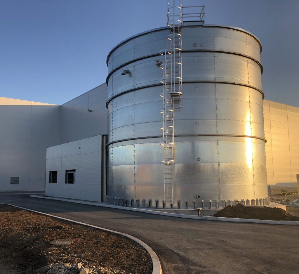 Rezervoare din oțel zincat Rezervoare din oțel zincat