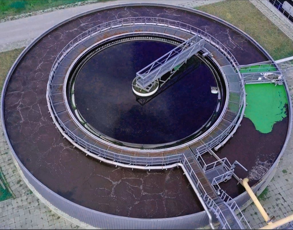 Rezervoare bicompartimentate Rezervoare bicompartimentate